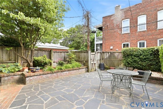 3025 Hanover Ave, Richmond, VA 23221