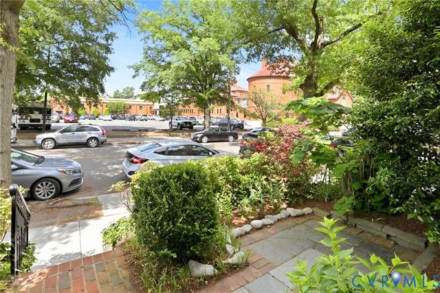 3025 Hanover Ave, Richmond, VA 23221