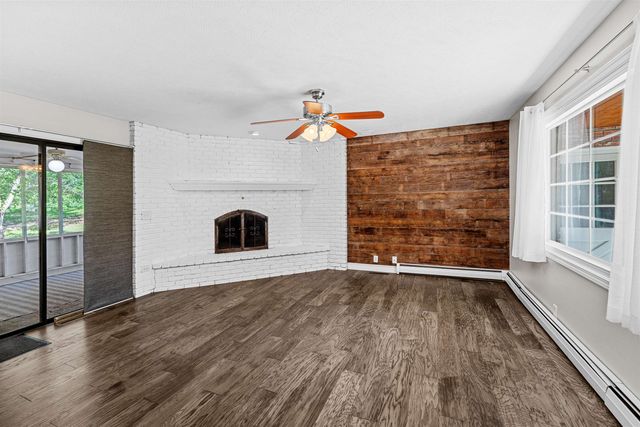 2033 Ridgeview Rd., Salina, KS 67401