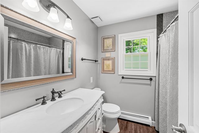 2033 Ridgeview Rd., Salina, KS 67401