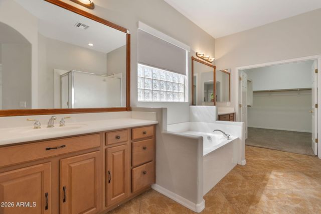 5621 N LYLE Court, Litchfield Park, AZ 85340