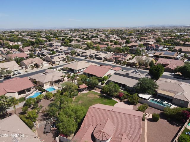 5621 N LYLE Court, Litchfield Park, AZ 85340