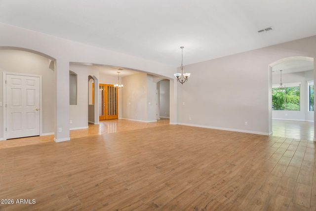 5621 N LYLE Court, Litchfield Park, AZ 85340