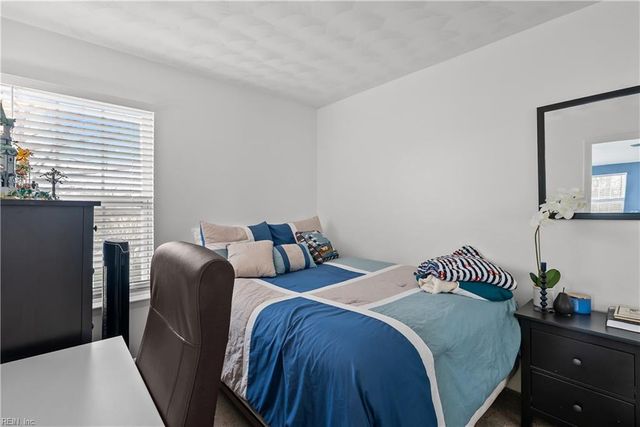 1028 Boagie CT, Virginia Beach, VA 23456