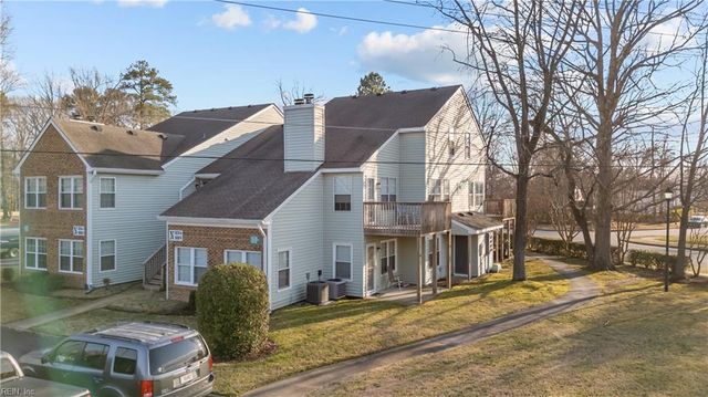 1028 Boagie CT, Virginia Beach, VA 23456