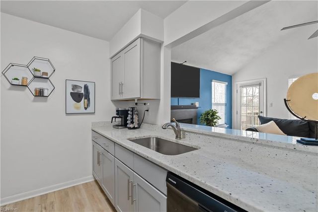 1028 Boagie CT, Virginia Beach, VA 23456