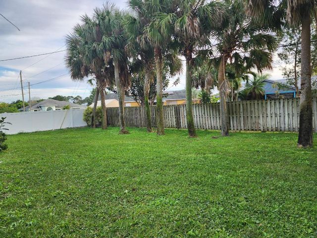 1516 SW Escobar Lane, Port St. Lucie, Port St Lucie, FL 34953