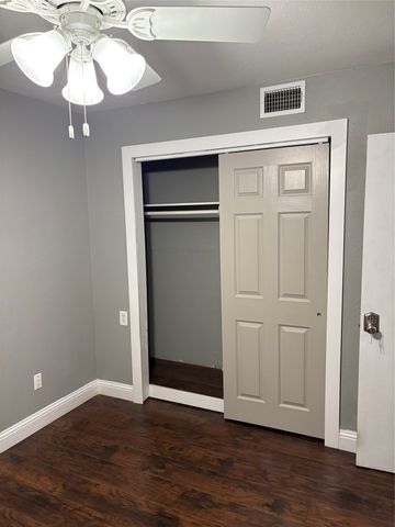 12404 Sunland Street, Dallas, TX 75218