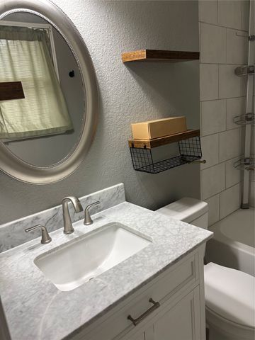 12404 Sunland Street, Dallas, TX 75218