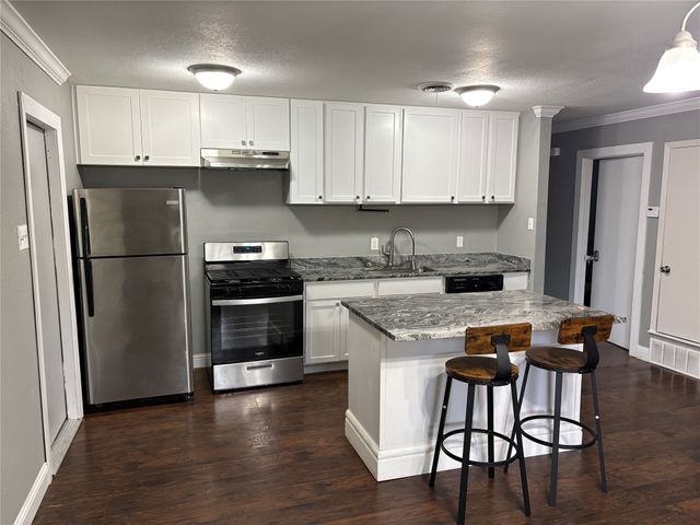 12404 Sunland Street, Dallas, TX 75218