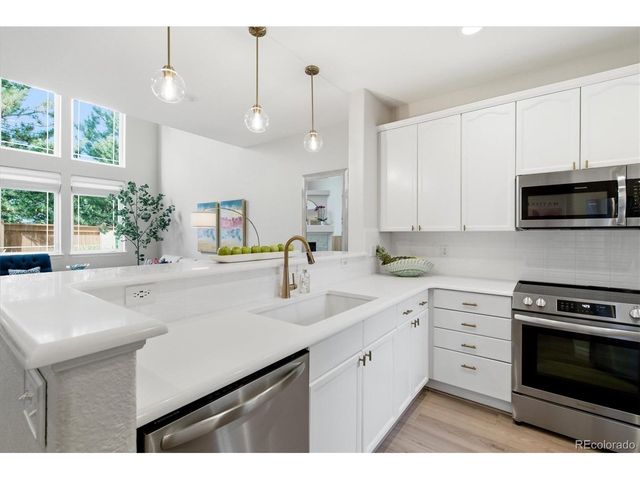 11241 W Quincy Pl, Littleton, CO 80127