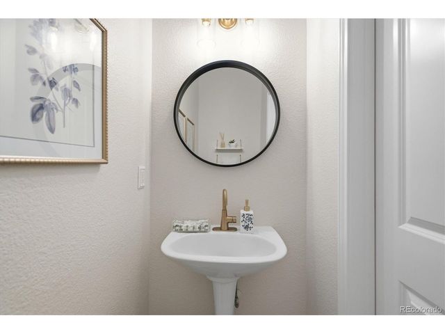 11241 W Quincy Pl, Littleton, CO 80127