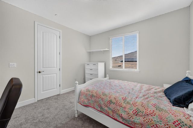 2145 Somers St, Roseville, CA 95747