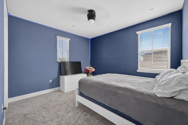 2145 Somers St, Roseville, CA 95747