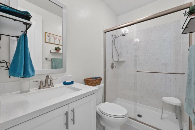 2145 Somers St, Roseville, CA 95747