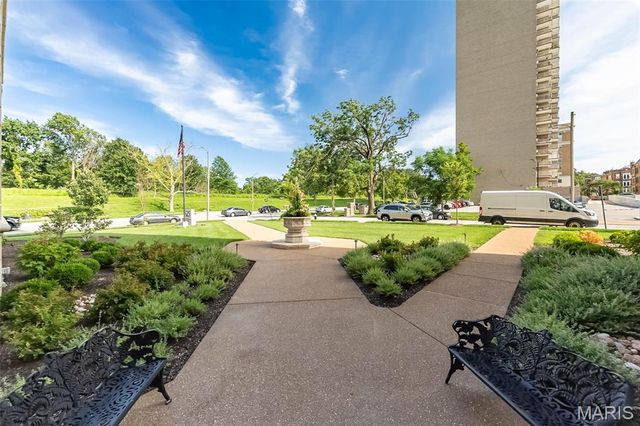 625 S Skinker Boulevard 401, St Louis, MO 63105