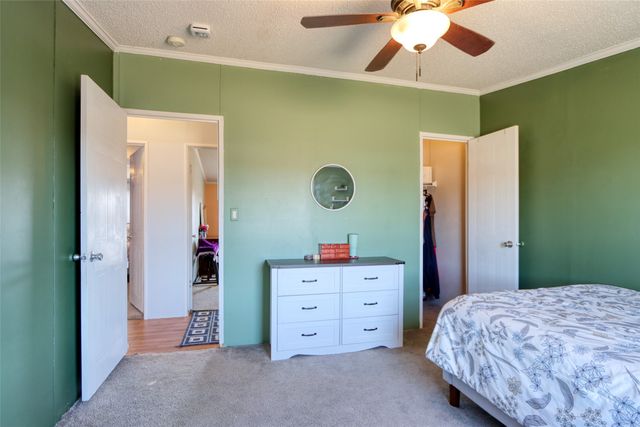 311 Glenwood Street, Gainesville, TX 76240