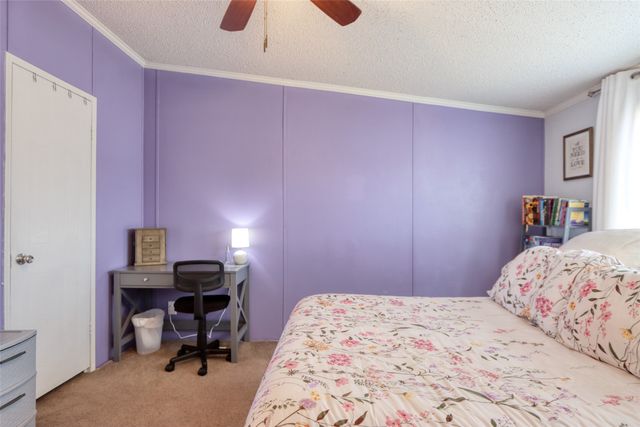 311 Glenwood Street, Gainesville, TX 76240