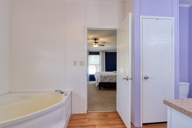 311 Glenwood Street, Gainesville, TX 76240