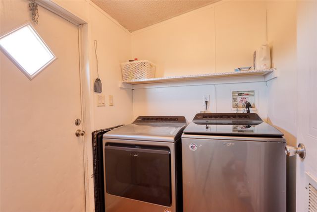 311 Glenwood Street, Gainesville, TX 76240