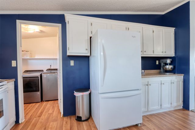 311 Glenwood Street, Gainesville, TX 76240