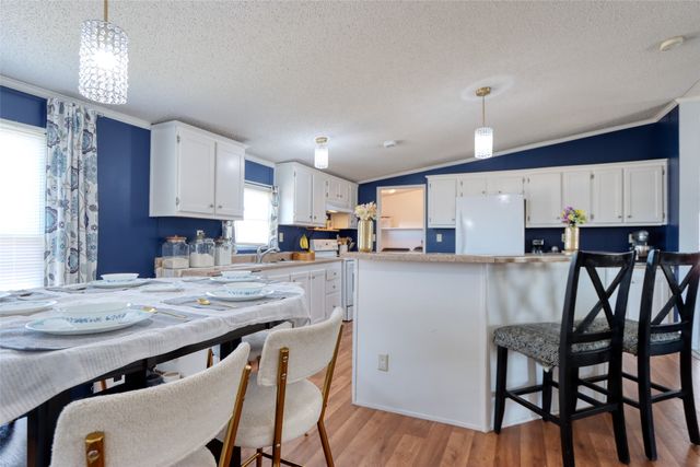 311 Glenwood Street, Gainesville, TX 76240