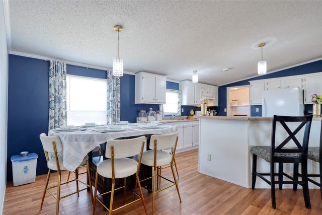 311 Glenwood Street, Gainesville, TX 76240