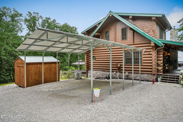 281 Ripley Rd, Sparta, TN 38583