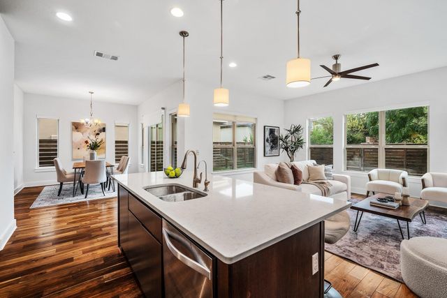 10909 Twisted Elm DR, Austin, TX 78726