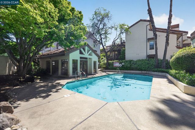 112 N Villa Way, Walnut Creek, CA 94595