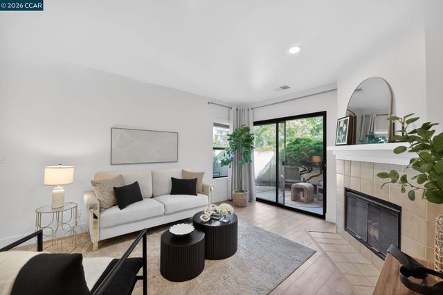112 N Villa Way, Walnut Creek, CA 94595