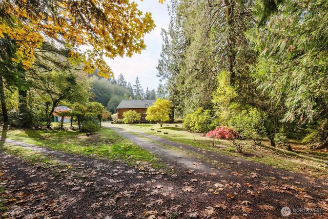 17717 E State Route 3, Allyn, WA 98524