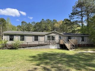 2920 Brown Road, Bolivia, NC 28422