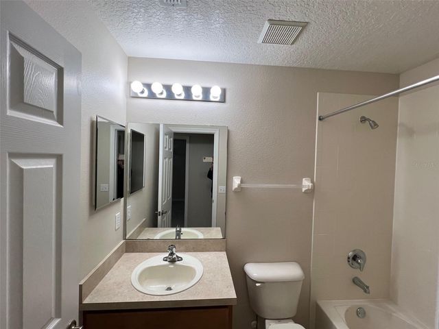 5039 SHOREWOOD LANDING LANE, Oviedo, FL 32765