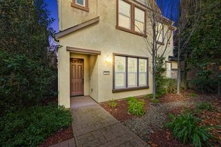 724 Montblanc Pl, Roseville, CA 95747