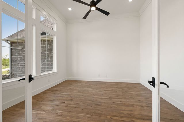 12113 Bella Vino Drive, Fort Worth, TX 76126