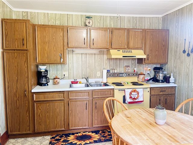 715 Meadow Street, Berlin, PA 15530