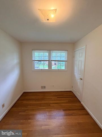 7100 TYNDALE ST, Mclean, VA 22101