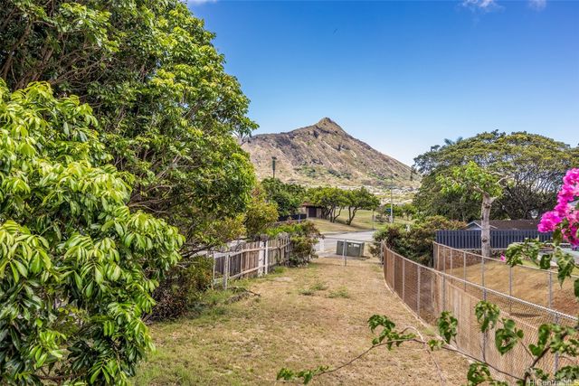 1160 Lunalilo Home Road, Honolulu, HI 96825