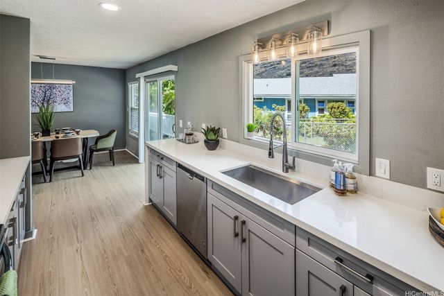 1160 Lunalilo Home Road, Honolulu, HI 96825