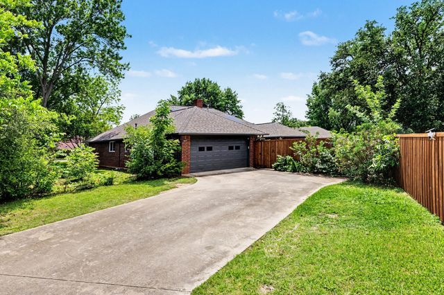 500 Briarwood Court, Coppell, TX 75019