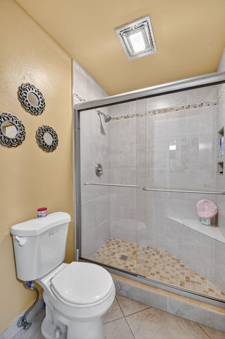 165 Amherst Lane, Lake Worth, FL 33467