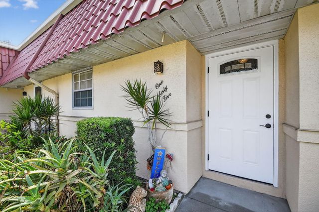 165 Amherst Lane, Lake Worth, FL 33467