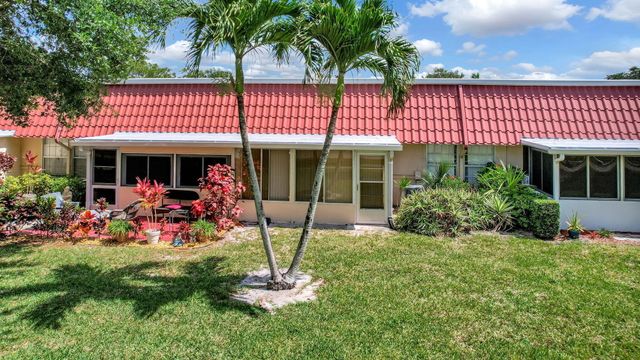 165 Amherst Lane, Lake Worth, FL 33467