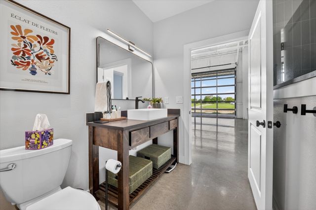 9082 Wolfe Run, Ponder, TX 76259