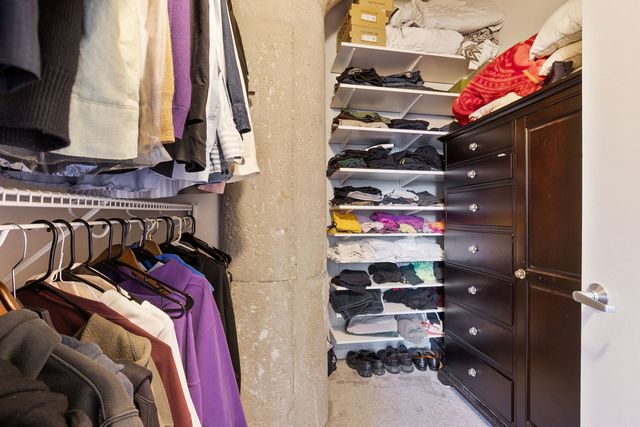 1069 W 14th Place 225, Chicago, IL 60608