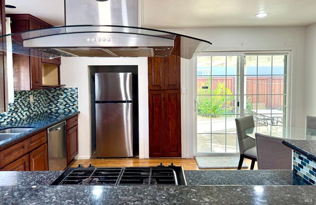 3739 Parrett Ave, Napa, CA 94558