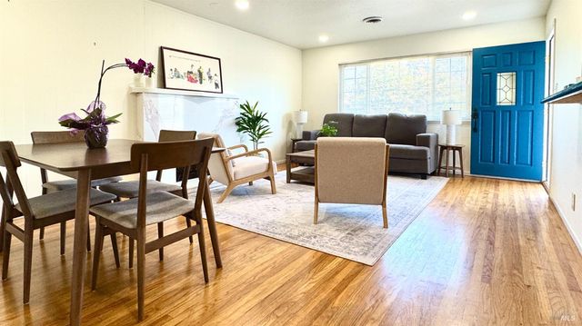 3739 Parrett Ave, Napa, CA 94558