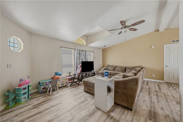 2700 East Dandelion Street, Pahrump, NV 89048