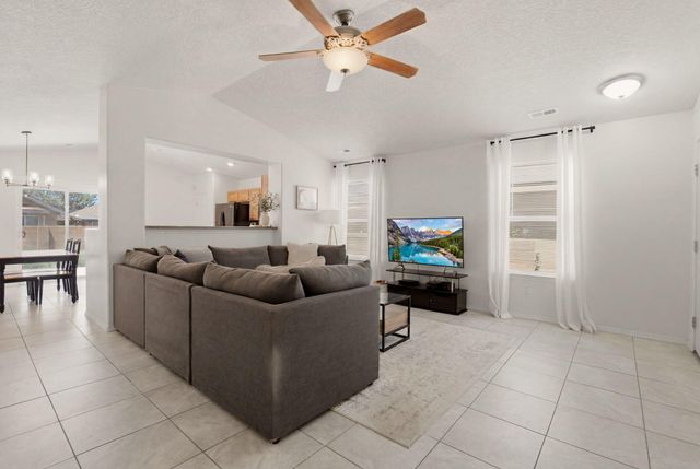 8019 Sierra Altos Place NW, Albuquerque, NM 87114
